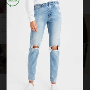 American Eagle mom jeans